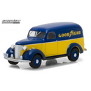 2017 Greenlight Running on Empty Goodyear 1939 Chevrolet Panel Truck amarillo con azul Llantas de Goma