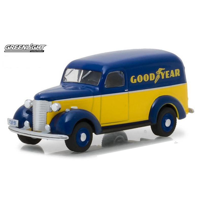 2017 Greenlight Running on Empty Goodyear 1939 Chevrolet Panel Truck amarillo con azul Llantas de Goma