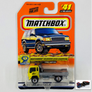 2000 Matchbox CHASE de Edición Limitada First Edition Show Cars Isuzu Classic Car Carrier amarillo con Plataforma Móvil Primera Edición