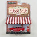 2019 Greenlight The Hobby Shop Series 7 1955 Chevy Two-Ten Townsman with Gas Pump rojo Llantas de Goma con Accesorio Diorama