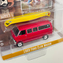 2021 Greenlight Smokey Bear 1969 Ford Club Wagon rojo Llantas de Goma y Lancha