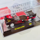 2021 M2 Machines Coca Cola Limited Edition 1/9,600 1957 Chrysler DeSoto Fireflite BB03 negro con rojo Llantas de Goma