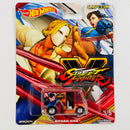 2018 Hot Wheels Premium Pop Culture Street Fighter V CAPCOM Chun-Li vs Vega Bread Box Jeep FJ-3 rojo metálico Llantas de Goma RR base ZAMAC