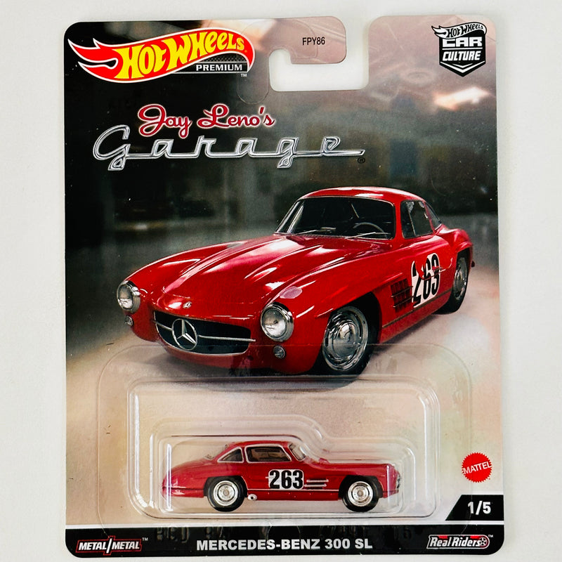 2022 Hot Wheels Premium Car Culture Jay Leno's Garage Mercedes Benz 300 SL rojo Llantas de Goma RR