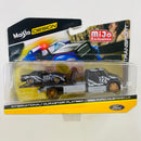 2022 Maisto Design 1:64 MiJo Exclusives Elite Transport Limited Edition 1/3,600 International Durastar Flatbed y 1988 Ford Mustang LX con Llantas de Goma