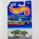 1998 Hot Wheels Mixed Signals Series 80s Corvette verde metálico LW base ZAMAC