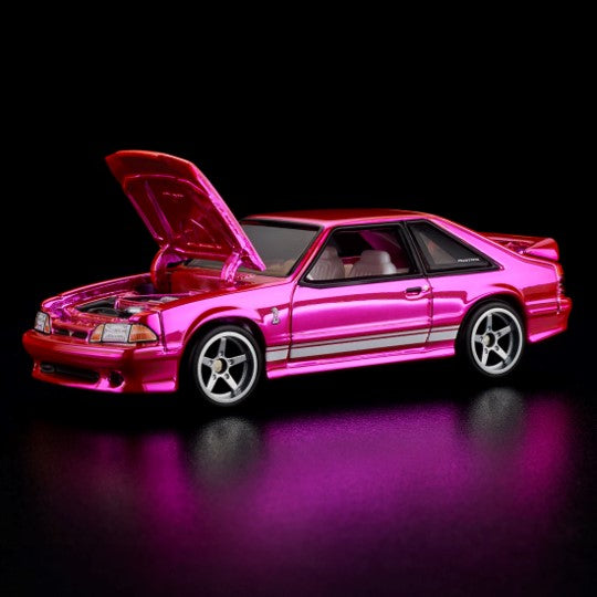 2024 Hot Wheels 24th Annual Collectors Nationals RLC Party Exclusivo Red Line Club Pink Edition 1993 Ford Mustang Cobra R rosado spectraflame Llantas de Goma RR