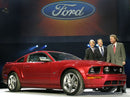 2005 Hot Wheels First Editions Realistix Ford Mustang GT 006 rojo PR5 Primera Edición