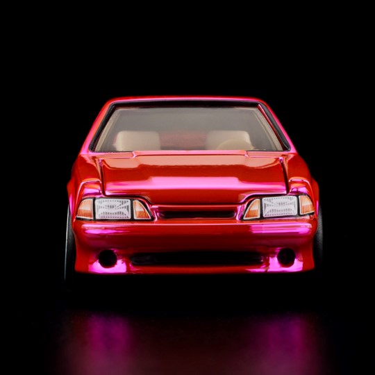 2024 Hot Wheels 24th Annual Collectors Nationals RLC Party Exclusivo Red Line Club Pink Edition 1993 Ford Mustang Cobra R rosado spectraflame Llantas de Goma RR