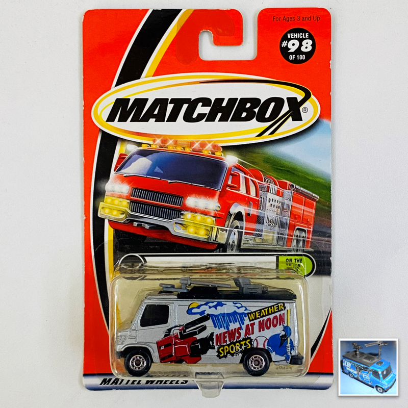 2000 Matchbox On The Road Mercedes Benz TV News Truck plata con Cámara y Antena Giratorias