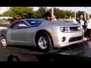 2015 Greenlight Hollywood Limited Edition Gas Monkey Garage 2013 Chevrolet Copo Camaro plata Llantas de Goma