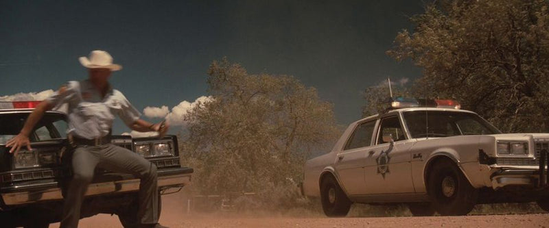 2021 Greenlight Hollywood Limited Edition Thelma & Louise 1982 Plymouth Gran Fury blanco policial Llantas de Goma