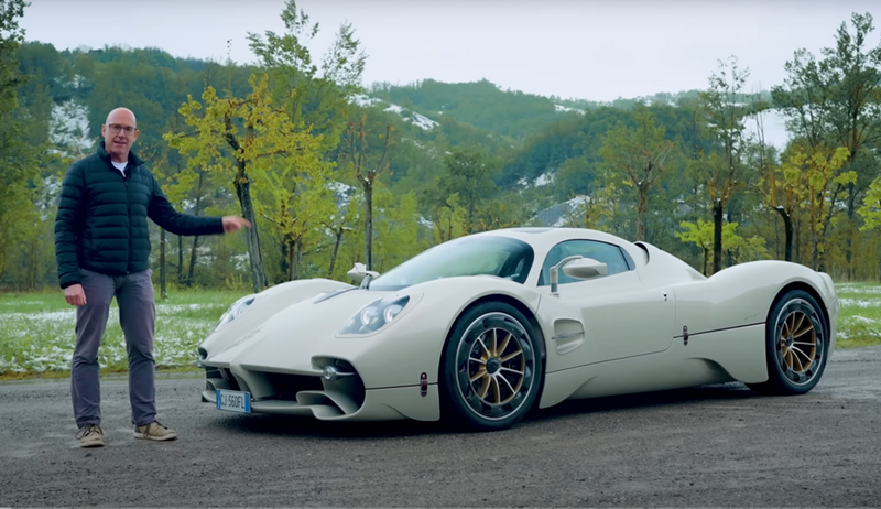 2024 Hot Wheels HW Exotics Pagani Utopia beige 10SP Primera Edición
