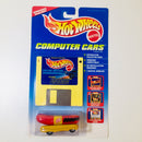 1998 Hot Wheels Computer Cars Oscar Mayer Wienermobile amarillo 7SP con Disquete de Videojuego Interactivo