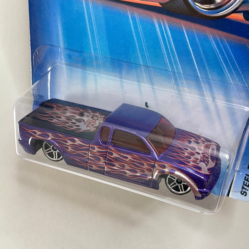 2005 Hot Wheels Steel Flame 143 morado metálico PR5