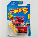 2017 Hot Wheels HW Ride-Ons Aisle Driver rojo OH5