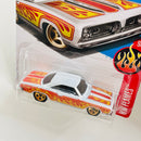 2017 Hot Wheels HW Flames 68 Plymouth Barracuda Formula S blanco 5SP