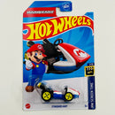 2023 Hot Wheels HW Screen Time Mario Kart Standard Kart rojo con blanco MK