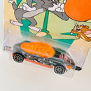 2015 Hot Wheels Tom y Jerry Avant Garde gris con naranja J5