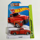 2015 Hot Wheels HW Workshop 52 Chevy rojo 5SP
