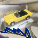 1997 Hot Wheels Collectibles Limited Edition Four Decades of Pony Power Ford Set de 3 con Llantas de Goma RR - 65 Mustang, 67 Mustang, 96 Mustang GT