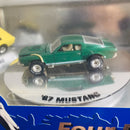 1997 Hot Wheels Collectibles Limited Edition Four Decades of Pony Power Ford Set de 3 con Llantas de Goma RR - 65 Mustang, 67 Mustang, 96 Mustang GT