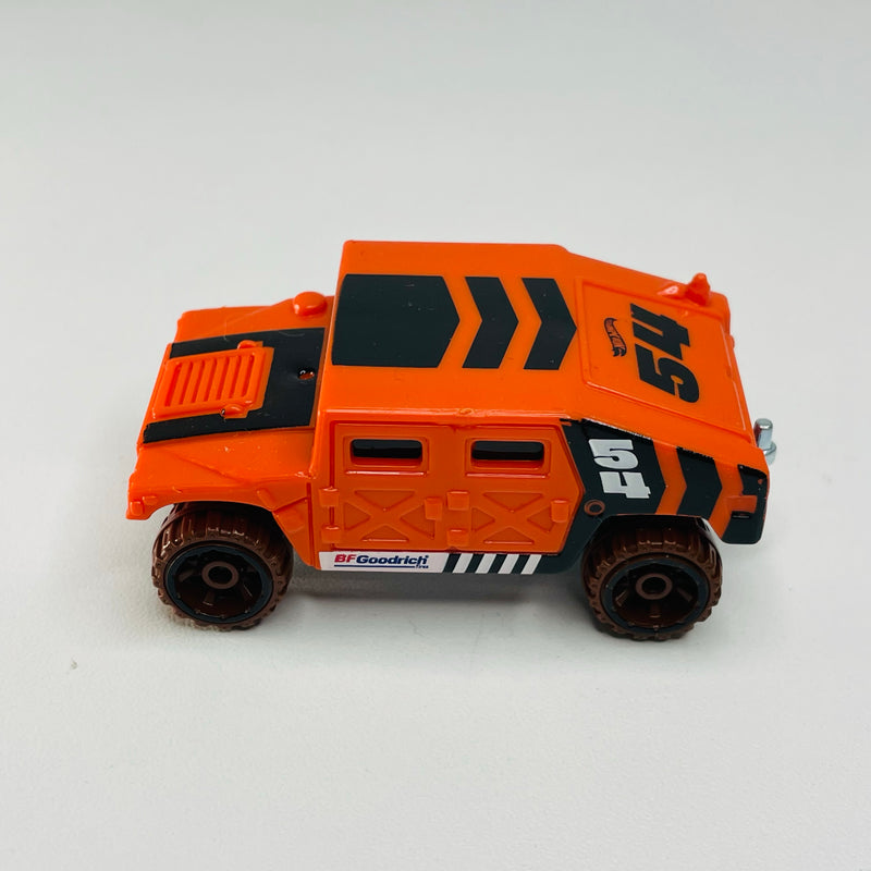 2022 Hot Wheels Baja Blazers Hummer Humvee naranja 6SP base ZAMAC - Loose