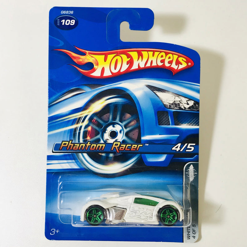 2005 Hot Wheels Phantom Racer blanco PR5