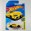 2021 Hot Wheels HW Speed Graphics 20 Toyota GR Supra amarillo 10SP