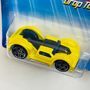 2005 Hot Wheels Drop Tops First Editions Curb Side 023 amarillo PR5 base ZAMAC