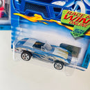 2002 Hot Wheels Corvette Series Colección Set de 4 - 65 Corvette, 97 Corvette, 58 Corvette, 63 Corvette