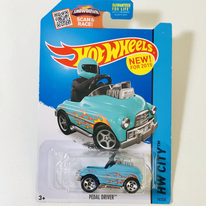 2015 Hot Wheels HW City Pedal Driver celeste 5SP