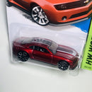 2014 Hot Wheels HW Workshop 2013 Chevy Camaro Special Edition rojo TRAP5
