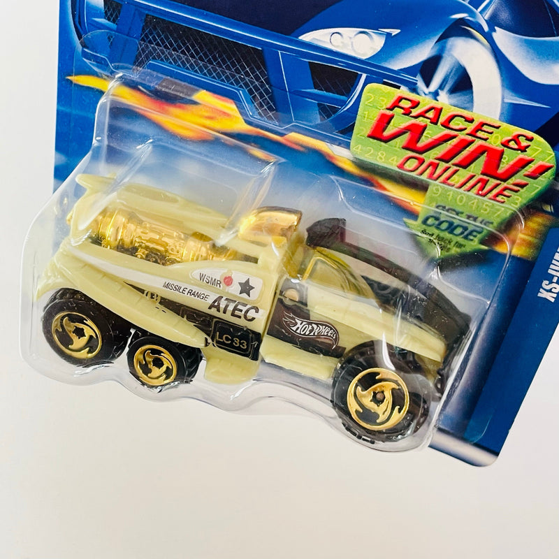 2002 Hot Wheels XS-IVE 140 beige SB Dorado base ZAMAC