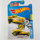 2016 Hot Wheels HW Showroom Great Gatspeed amarillo 5SP