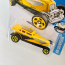 2016 Hot Wheels HW Showroom Great Gatspeed amarillo 5SP