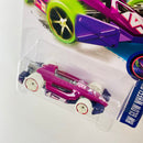 2016 Hot Wheels HW Glow Wheels Arrow Dynamic morado GitD OH5