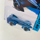 2015 Hot Wheels HW City Batman Live Batmobile azul metálico SK5