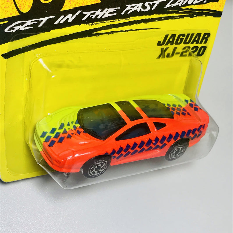 1995 Matchbox Super Fast Jaguar XJ220 31 naranja con amarillo
