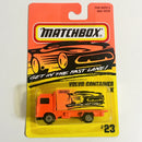 1995 Matchbox Volvo Container Truck 23 naranja