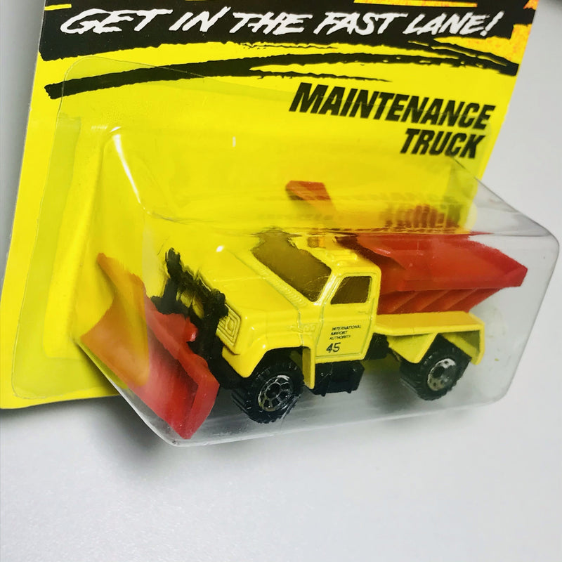 1994 Matchbox Maintenance Truck 45 amarillo