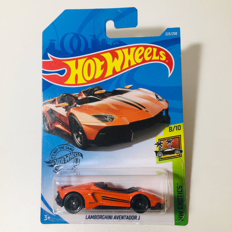 2019 Hot Wheels HW Exotics Lamborghini Aventador J naranja MC5