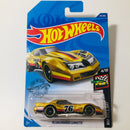 2020 Hot Wheels HW  Race Day 76 Greenwood Corvette dorado MC5