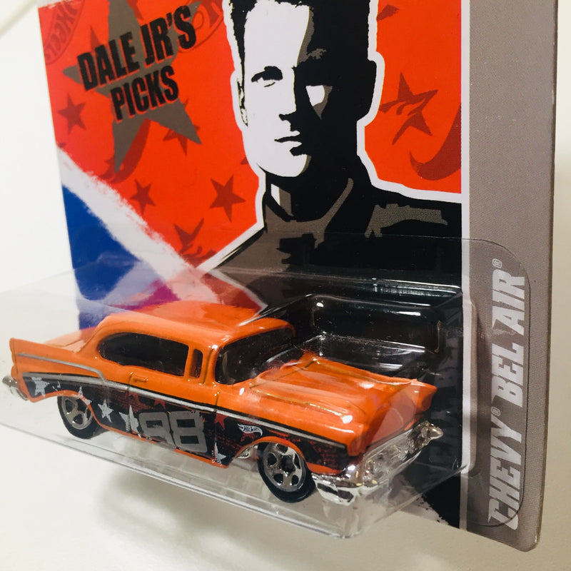 2011 Hot Wheels Dale Jr Collection 57 Chevy Bel Air naranja 5SP