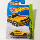 2014 Hot Wheels HW Workshop 13 Hot Wheels Chevy Camaro Special Edition amarillo TRAP5