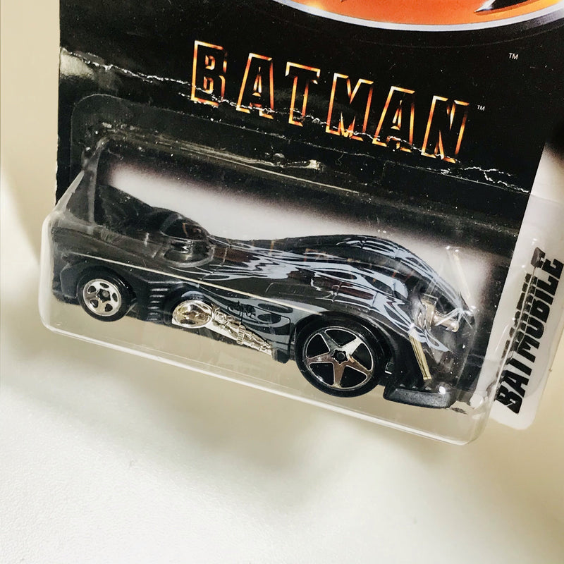 2012 Hot Wheels Batman Vehicles Then and Now Batmobile negro 5SP