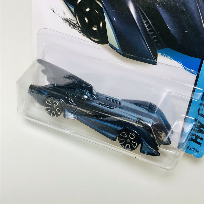 2015 Hot Wheels HW City The Brave and the Bold Batmobile azul metálico TRAP5