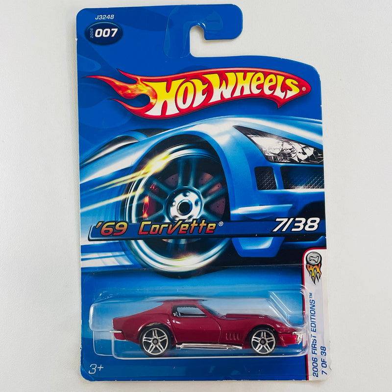 2006 Hot Wheels First Editions 69 Corvette Chevrolet 007 rojo PR5