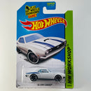 2014 Hot Wheels HW Workshop 68 Copo Camaro blanco MC5