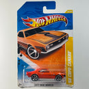 2011 Hot Wheels New Models 68 Copo Camaro naranja metálico MC5